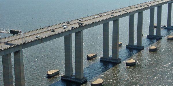 Rio_de_Janeiro_Ponte_Niteroi_Aerea_102_Feb_2006