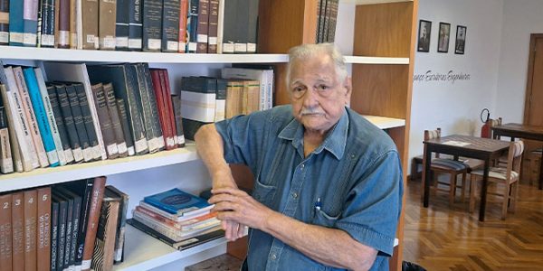 Nireu Cavalcanti na Biblioteca do Clube